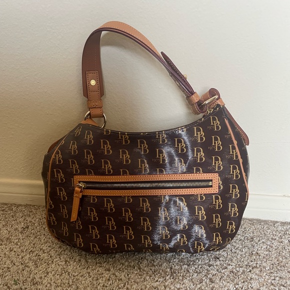 Dooney & Bourke Purse - Picture 2 of 8